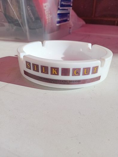 Ashtrays (Please Read)