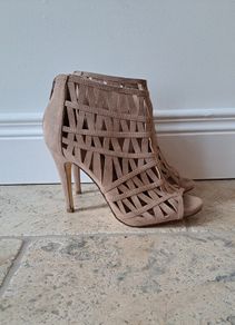 Beige suede shoe boot