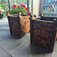 2 oak hard wooden planters
