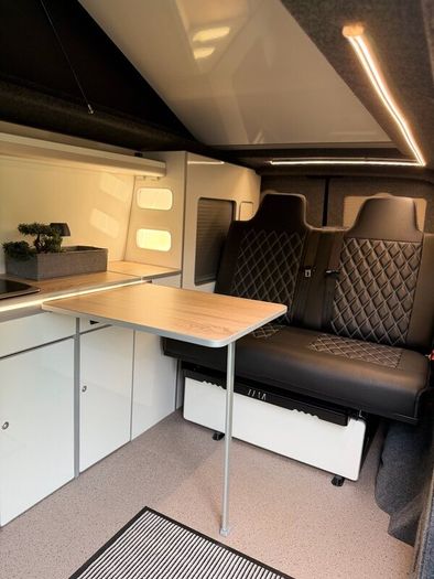 Vw Transporter Lwb Highline T6.1 Automatic