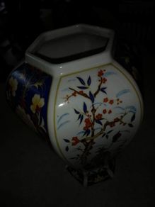 Oriental Panda vase 20 cm. tall