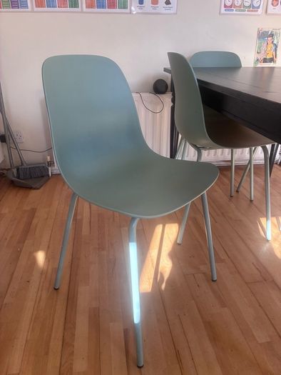 dining table and 6 chairs