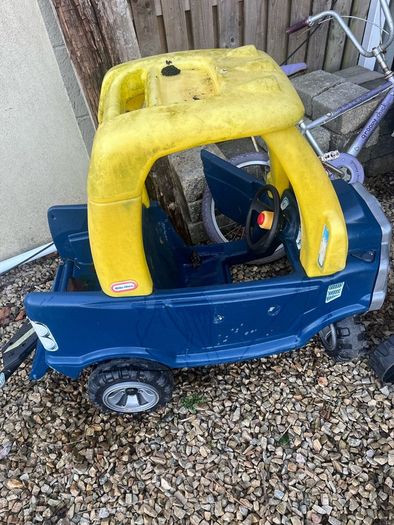 toy car