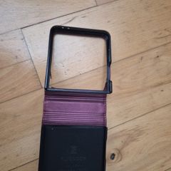 Flip 7 phone cover
