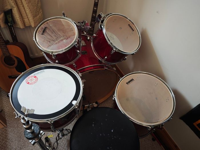2010 Gretsch Catalina Club Red Sparkle 5-piece + hardware + bags