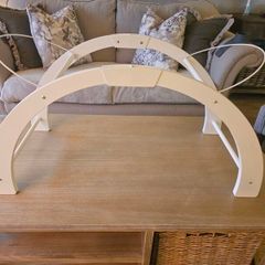 Moses basket stand & rock