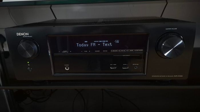 Denon AVR-X1000 surround network AV receiver