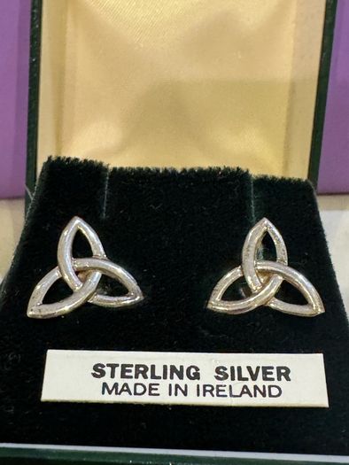 Sterling Silver Trinity Knot Cuff Links