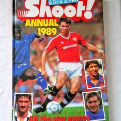 Vintage Shoot! Football Annual 1989 ,Bryan Robson Cover