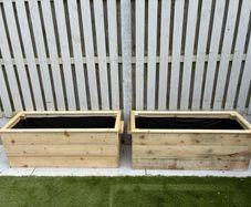 planter/ flower boxes