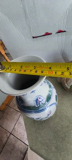 2 Items O Pottery  1- Large Platter 19.00 Euro. 40 X 31 Cm. 2-vintage Chinese Vase, 1960s 32.00