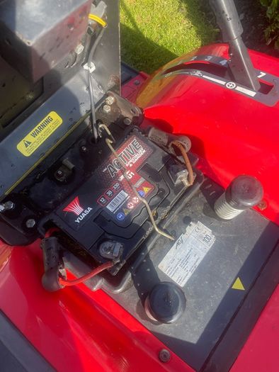 Ride on lawnmower
