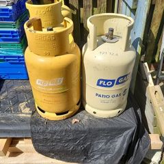 Empty Gas Cylinders