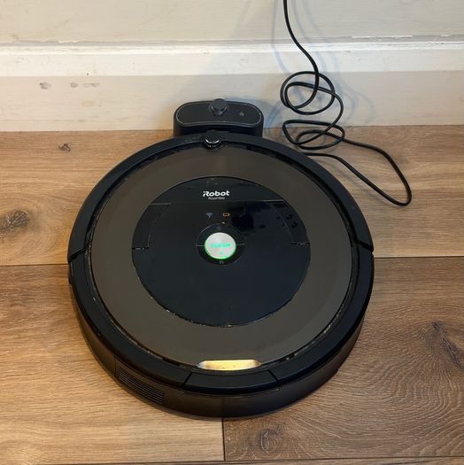 Genuine Roomba Robot Vacuum (originally worth 649.99)
