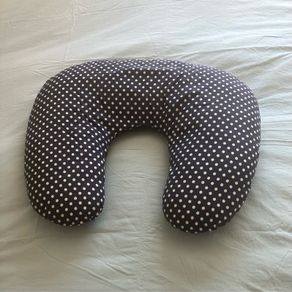 breastfeeding pillow