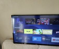 32 inch smart TV