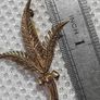 Vintage 9ct gold brooch Image 2