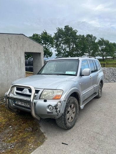 Pajeros for breaking 3.2 + repaires