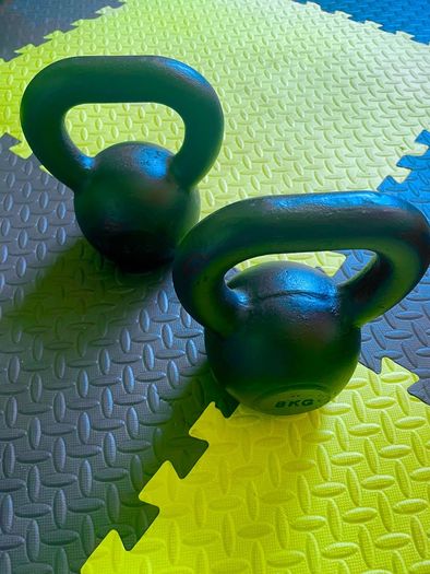 Cast iron kettlebells