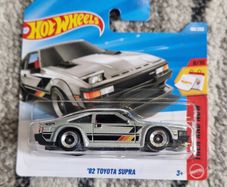 Hot Wheels - 82 Toyota Supra