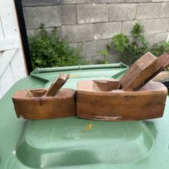 Old Wooden Planes pub memorabilia