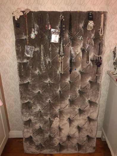 Head Board... deep buttoned 6ft