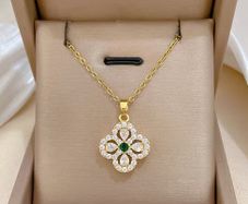 Emerald Stone Four Leaf Clover Crystal Necklace