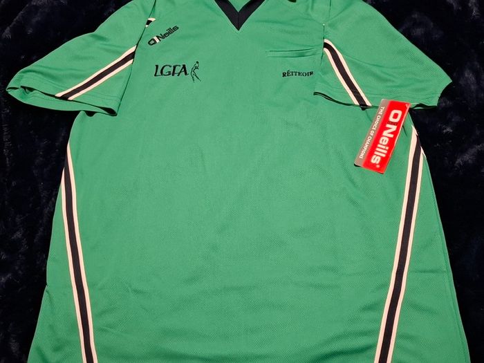 LGFA GAA (Brand New with Tags) O'Neills Referee Gaelic Football Jersey (Adult XXL) FREE POST
