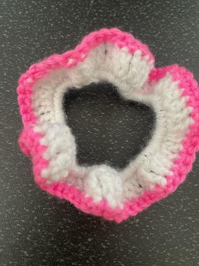 crocheted scrunchies