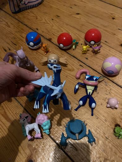 Pokemon toys