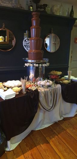 Chocolate Fountain Giles & Posner