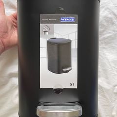 Wenko Pedal Bin - 5L - Soft Close - Brand New