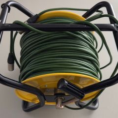 100m Aes Professional Grade + Cable Drum - Van Damme Green Series Digi Grade Aes/ebu 110 Ohm Pre-jacketed From Vdc Uk With Neutrik Connectors + Bundled Millenium Av230 Cable Drum - Re-serviced in July 2025.