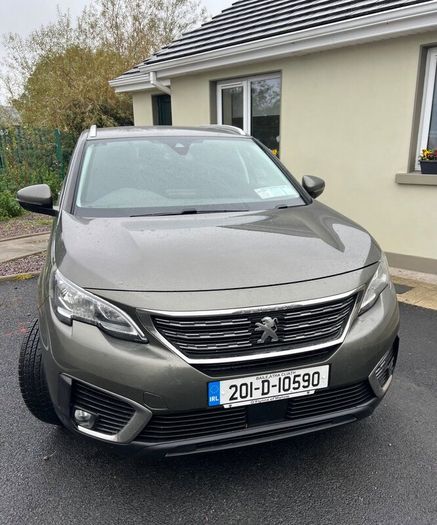 Peugeot 5008 2020