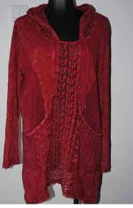 Tredy red tunic hoodie size UK16/18 EU44/46 Postage included