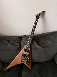 Jackson JS32 MAH Rhoads