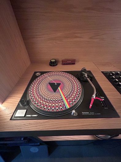 2 X Technics SL-1200MK2 turntables, 2 X Traktor scratch vinyl records, Native instruments Z2 mixer with all connections,2 X Kali LP6 speakers and a pair of Sony headphones