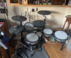 Trying To Sell Fast!! Ekit / Electronic Drumkit, Dd800 Instrument Drums