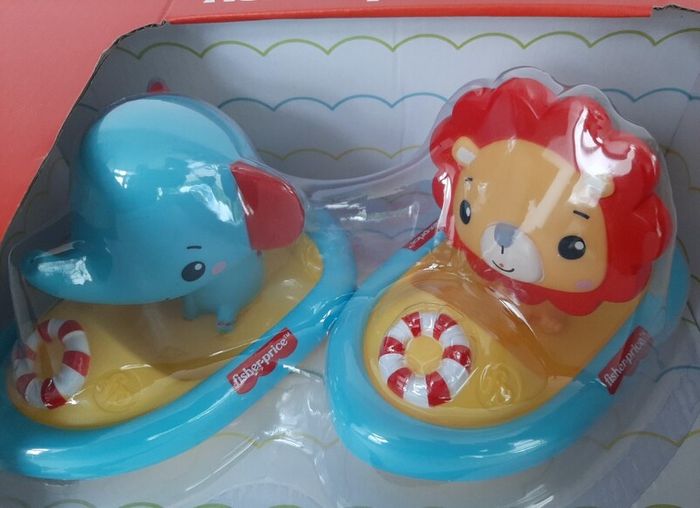 Fisher price bath toys new in box