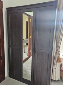 wardrobe