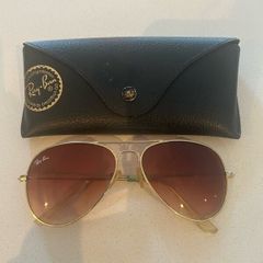 Gold framed Ray Ban Aviator Sunglasses