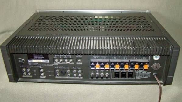 Hifi Gold from the Japanese Golden era 1970s STUNNING condition Rare Kenwood KR-6600 Monster receiver huge power 80W  Runs 3xpairs  of speakers immaculate fully serviced and pots all cleaned