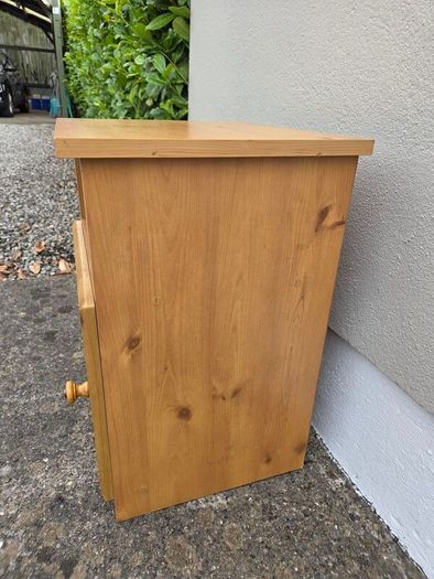 Bedside locker