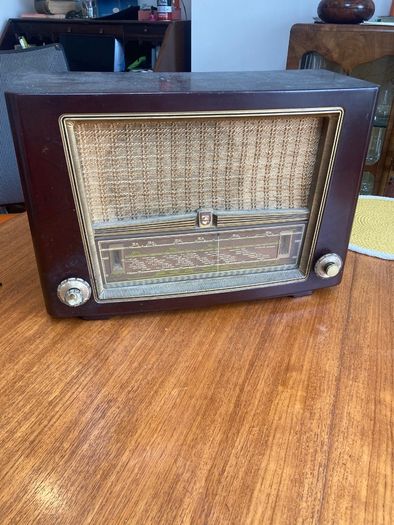 Vintage Radio - Philips