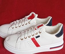 PRICE DROP, Girl's trainers, Size 4.5 in good condition