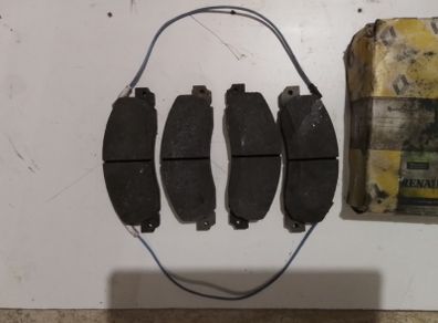 Renault Traffic Brake Pads.