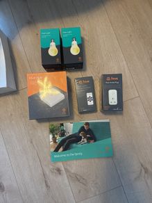 Brand New Hive Smart Home Bundle (Sealed) Hub, Thermostat, Plug + Bulbs