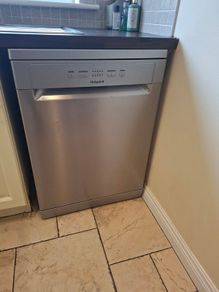 Hotpoint dishwasher