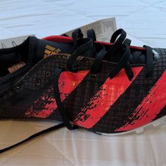 Running track shoes