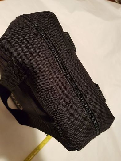 rushdale wine cooler bottle bag ,nice condition ,buyer collects or pays postage thank you,sold as is
